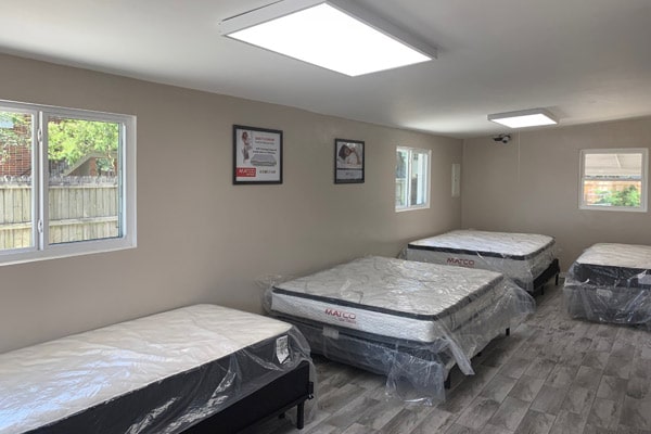 Wholsale mattress company in Pensacola Florida