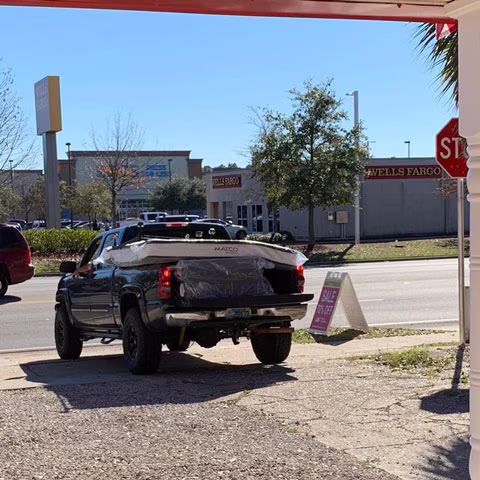 King size bed Bellview, FL King size bed Bellview, FL